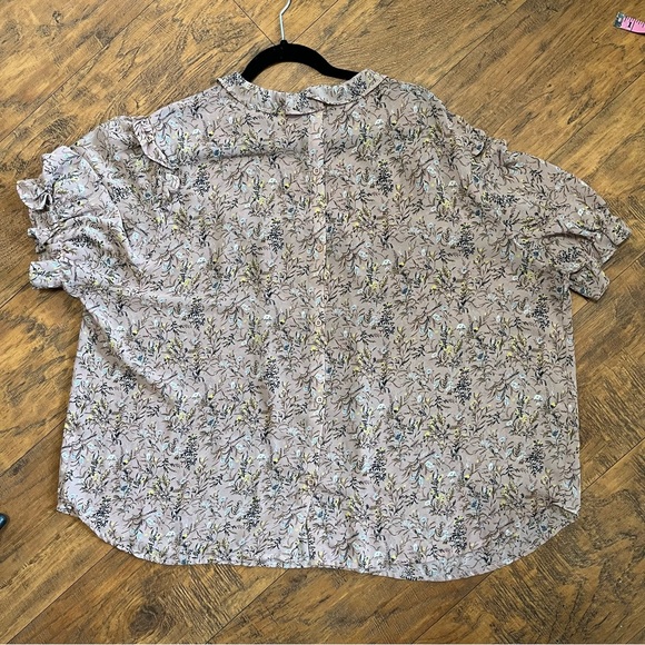 Shein plus curve blouse sheer ruffled flowy floral pattern button down back 4xlg - Picture 8 of 10